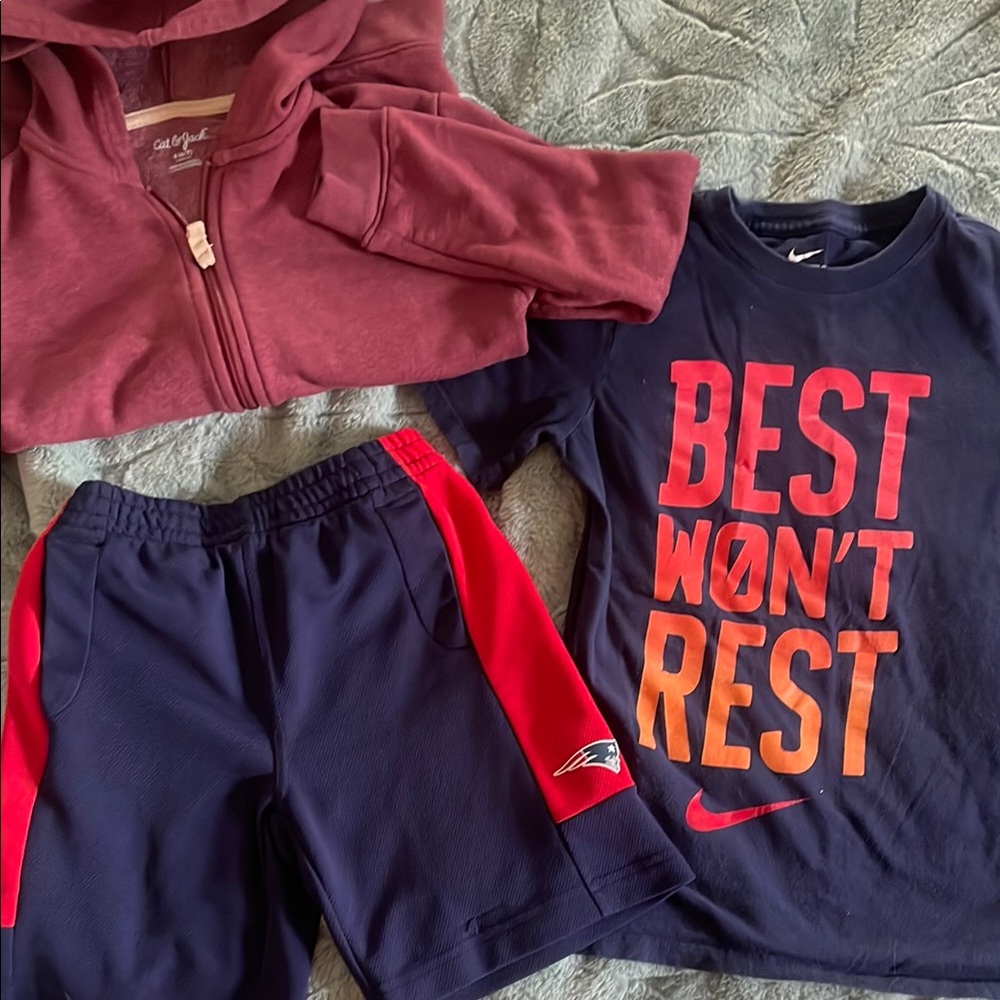 Nike Kids Navy shirt (S), NFL (XS) patriots shorts and Cat & Jack (6/7) hoodie